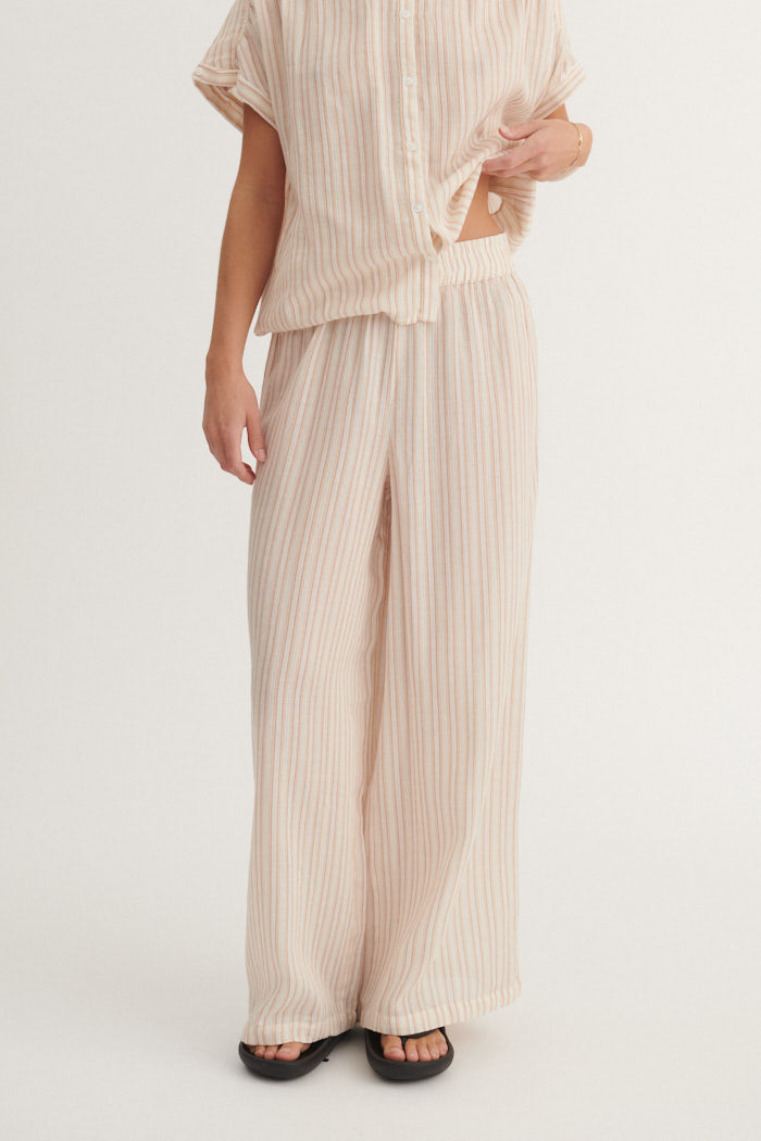 Basic Apparel Calli Loose Pants Bukser 779 Smokey gray / whisper White / cedar wood